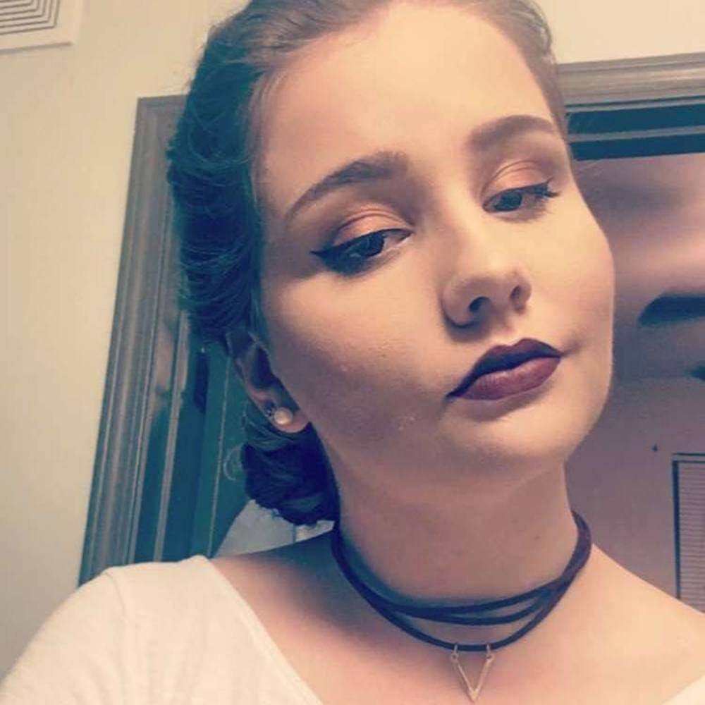 Meet your Posher, Em